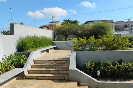 Vende-se apartamento na Vila Mascote