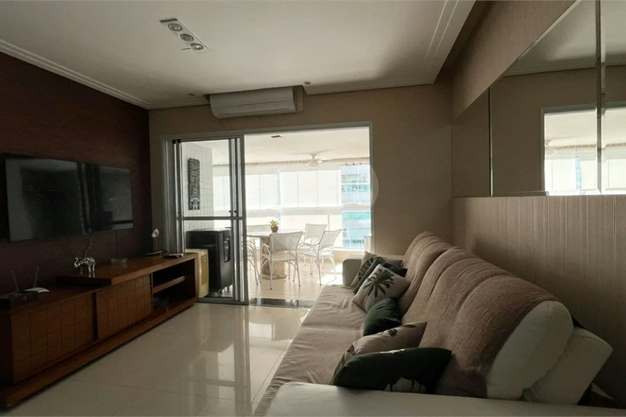 Apartamento à venda com 3 quartos, sendo 2 suítes,  em Riviera de São Lourenço, Bertioga, SP