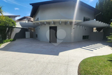 Casa à Venda no Condomínio Villaggio Capriccio – Louveira/SP | Piscina Aquecida e Área de Lazer Completa