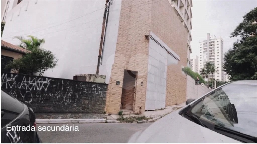 Oportunidade de Prédio Comercial para locação em Moema e Vila Nova Conceição.