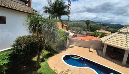 Casa à venda ou para alugar com 3 quartos, sendo 1 suíte,  no condomínio Villagio Capriccio, Louveira - SP