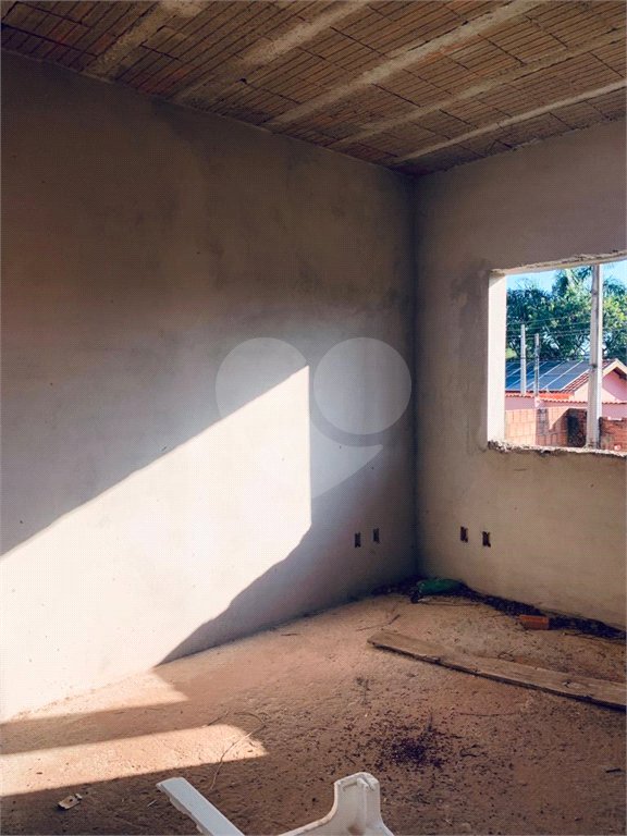 Imóvel em construção bem localizado