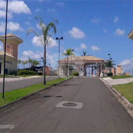 Belo terreno no Condomínio Santa Isabel II - Louveira SP.