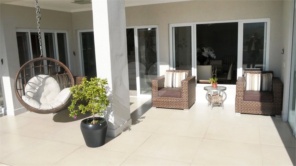 Residência de Luxo a venda no Condomínio Villaggio Capriccio -Louveira