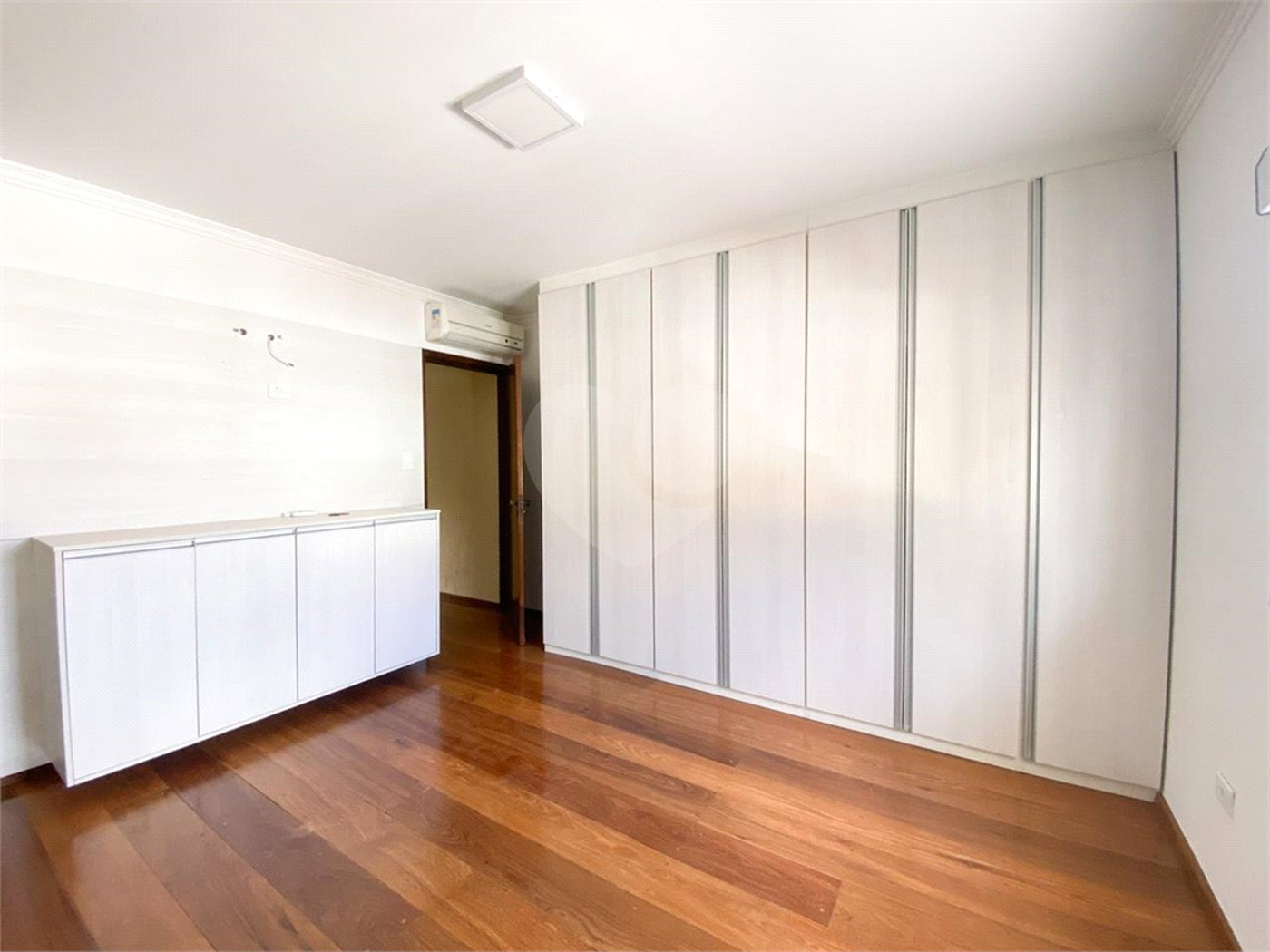 Casa para venda ou locação no Jardim França com 2 suítes