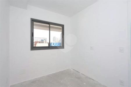 Studio à venda na V.Mariana - 30m2 - 350 metros metrô Paraíso