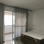 Studio à venda com 39 m² por 429 mil reais a 650 metros da estação Anhangabaú do metrô.