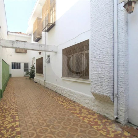 Sobrado à venda | 220 m² | 5 dormitórios | 5 vagas no Ipiranga!