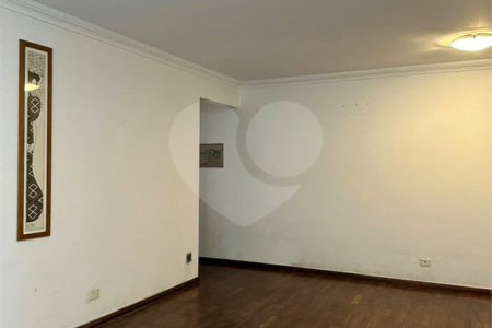 Amplo e Clássico: Apartamento de 90 m² em Higienópolis!