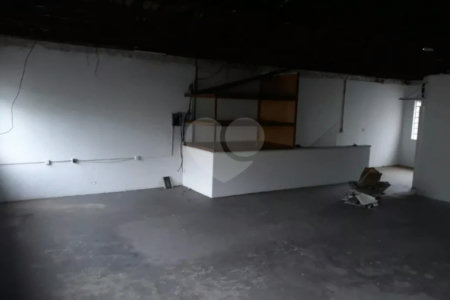 Imóvel Comercial à venda na Mooca com 232m² 4 banheiros