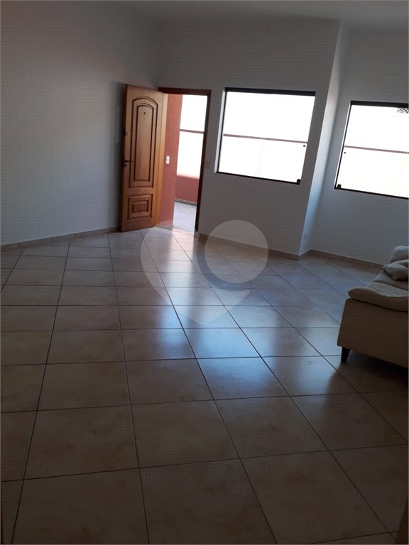 Sobrado à Venda com 100m²- Bosque da Saúde