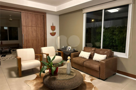 Casa com piscina à Venda no Residencial Damha II, São Carlos