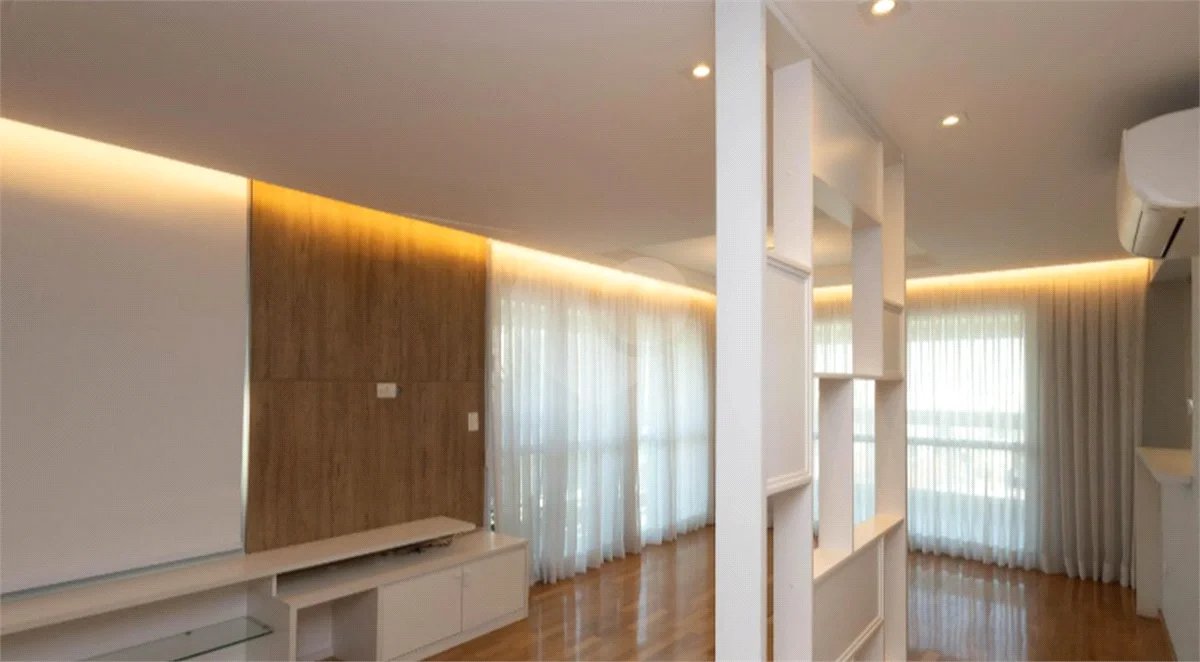 Apartamento à venda na Vila Guilherme com 135 m² com 3 dormitórios