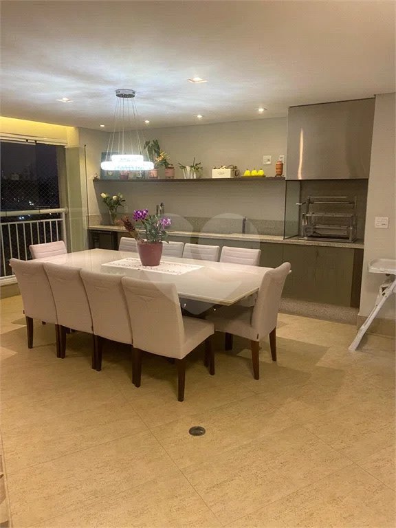 Apartamento à Venda na Mooca com 122 m² sendo 3 Suítes com Varanda Gourmet com 2 Vagas Aceita Permuta