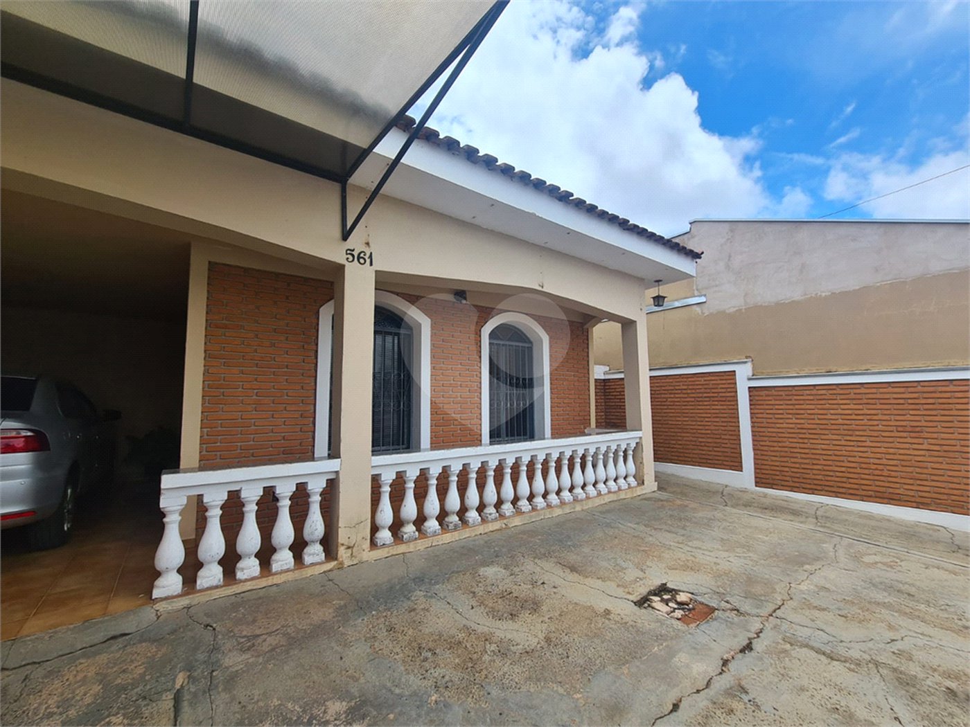 Casa térrea para venda.