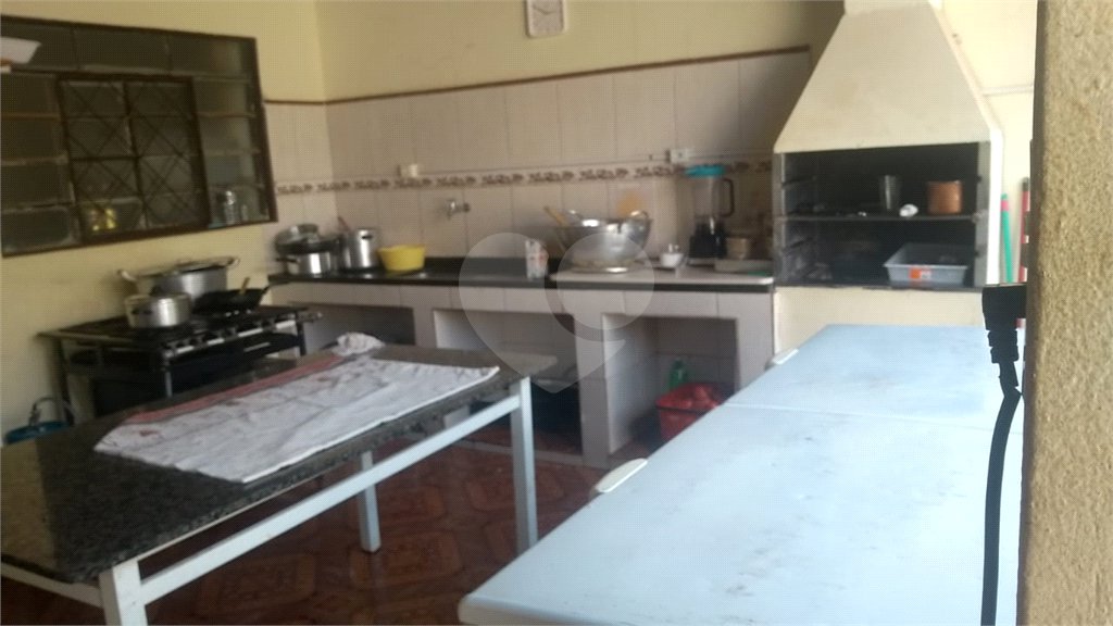 Casa térrea para venda ou locação no Santa Felícia.