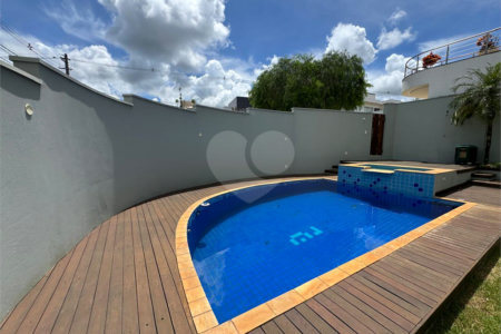 Casa a venda no Damha II