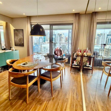 Apartamento Vila Nova Conceição 153M2, 2 suítes, 2 vagas para locação ou venda, porteira fechada