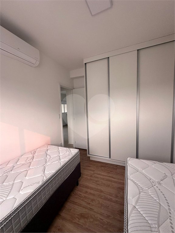 Apartamento Mobiliado de 2 Dormitórios com Suíte no Edifício Valentina Park Venda