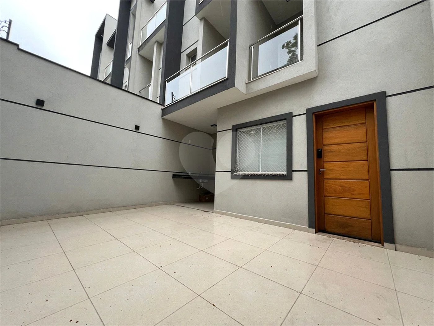 Sobrado à venda ou para alugar com 3 suítes em Santana, São Paulo, SP