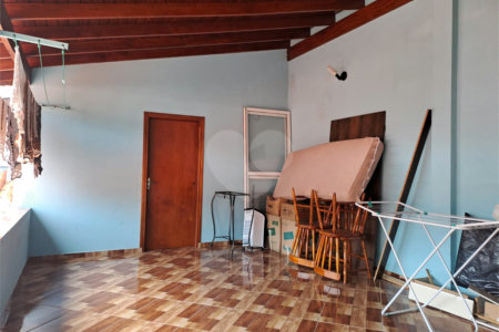 Casa à venda com 3 quartos em Popular III, Louveira, SP