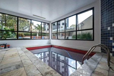 Pinheiros, 1 suite 2 vagas,Lazer completo.