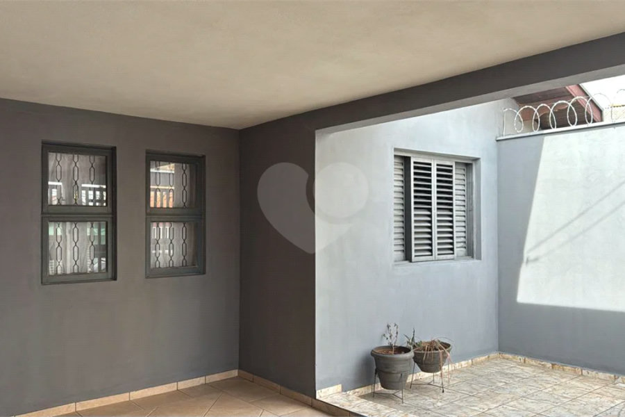 Casa a venda, composta por 2 casas separadas no Jaraguá em Piracicaba - SP.