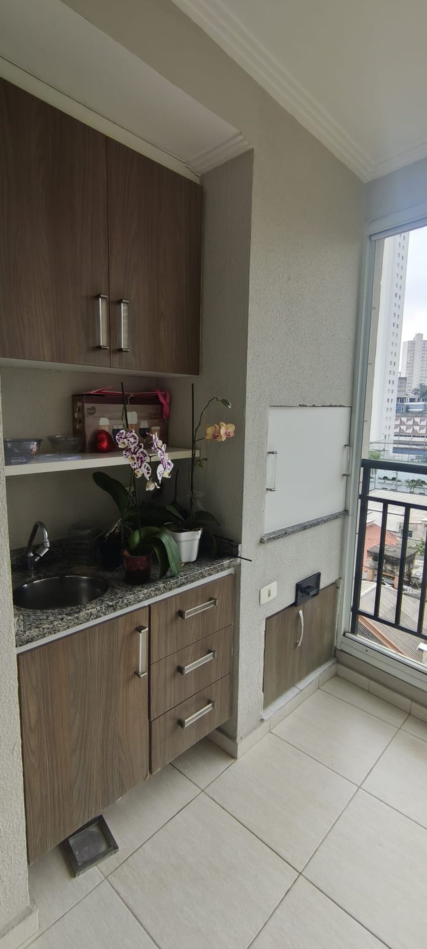 Apartamento à venda com 3 quartos, sendo 2 suítes, em Vila Moreira, Guarulhos - SP