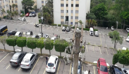 Apartamento à venda com 2 quartos em Jardim Caiapiá, Cotia, SP