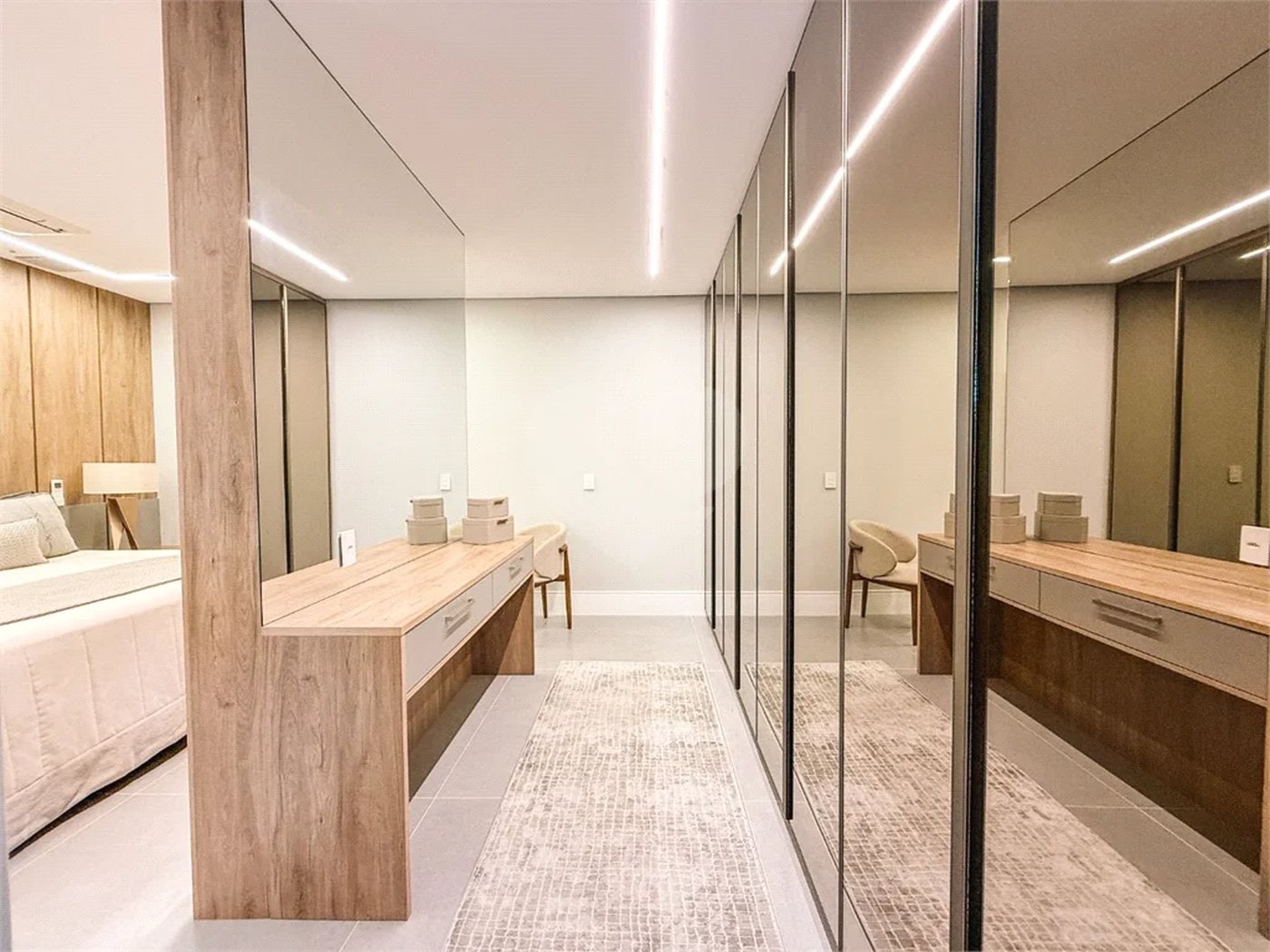 Casa à venda com 5 suítes em Riviera de São Lourenço, Bertioga, SP