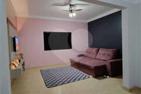 Casa térrea para venda na Vila Xavier em Araraquara/SP
