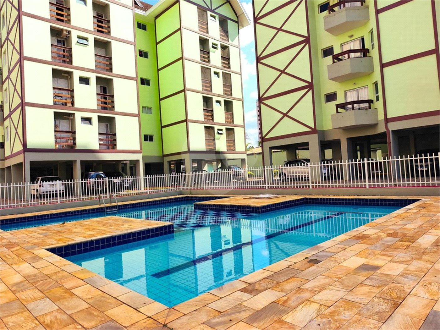 Apartamento à Venda e Locação com 3 Dormitórios - Atibaia Jardim - Atibaia/SP