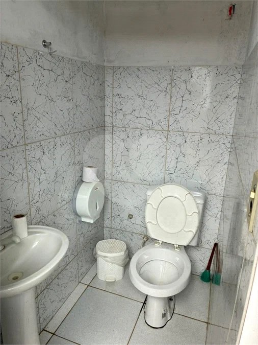 Casa Ampla e Versátil na Vila Marcelino — Excelente Espaço e Pronta para Ocupação Imediata!