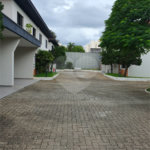 Casa à venda com 2 quartos, sendo 1 suíte, no condomínio Flamboyant, São Paulo - SP
