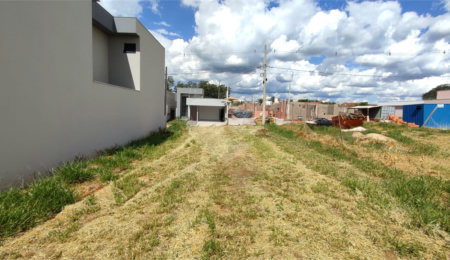 Terreno à venda no condomínio Residencial Villeneuve, São Carlos - SP