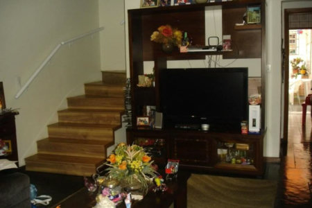 Casa à venda com 4 quartos, sendo 3 suítes, em Jardim Bonfiglioli, São Paulo, SP