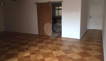 Apartamento à venda com 3 quartos, sendo 1 suíte, em Bom Retiro, São Paulo, SP
