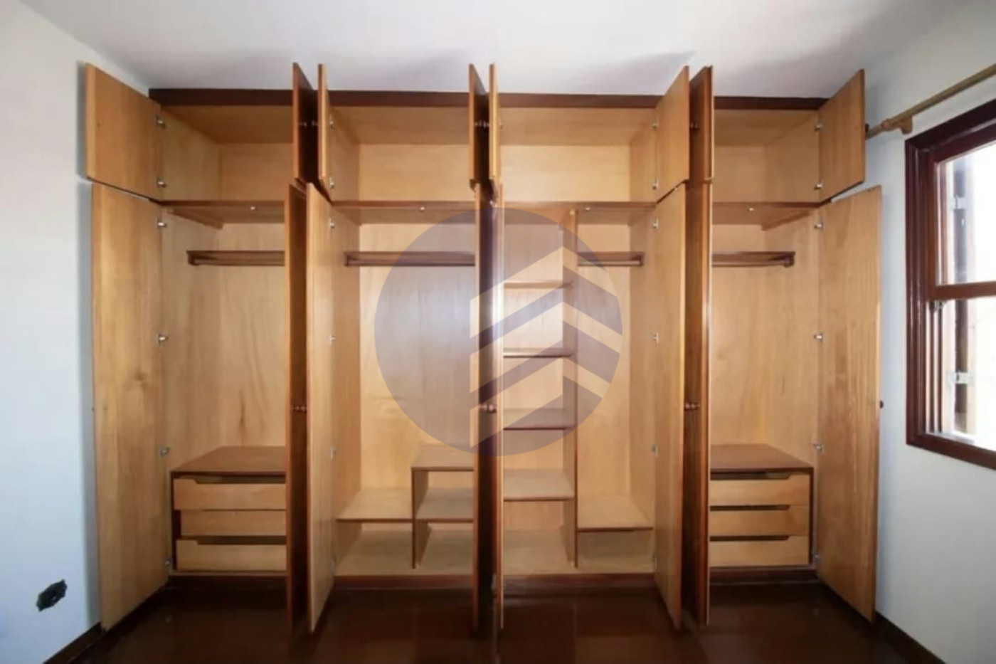 Casa à venda com 4 quartos, sendo 4 suítes, em Butantã, São Paulo - SP
