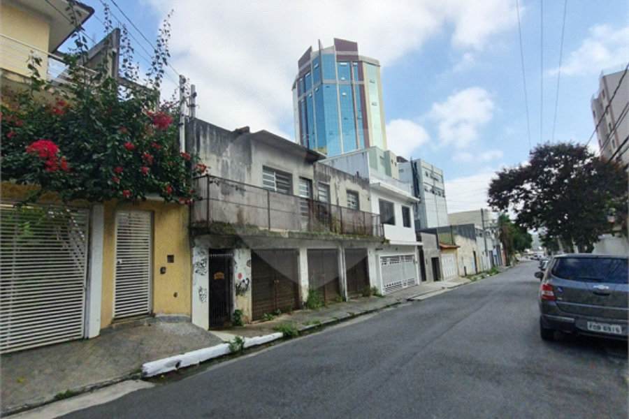 Terreno na Água Fria com 10,7m de Frente