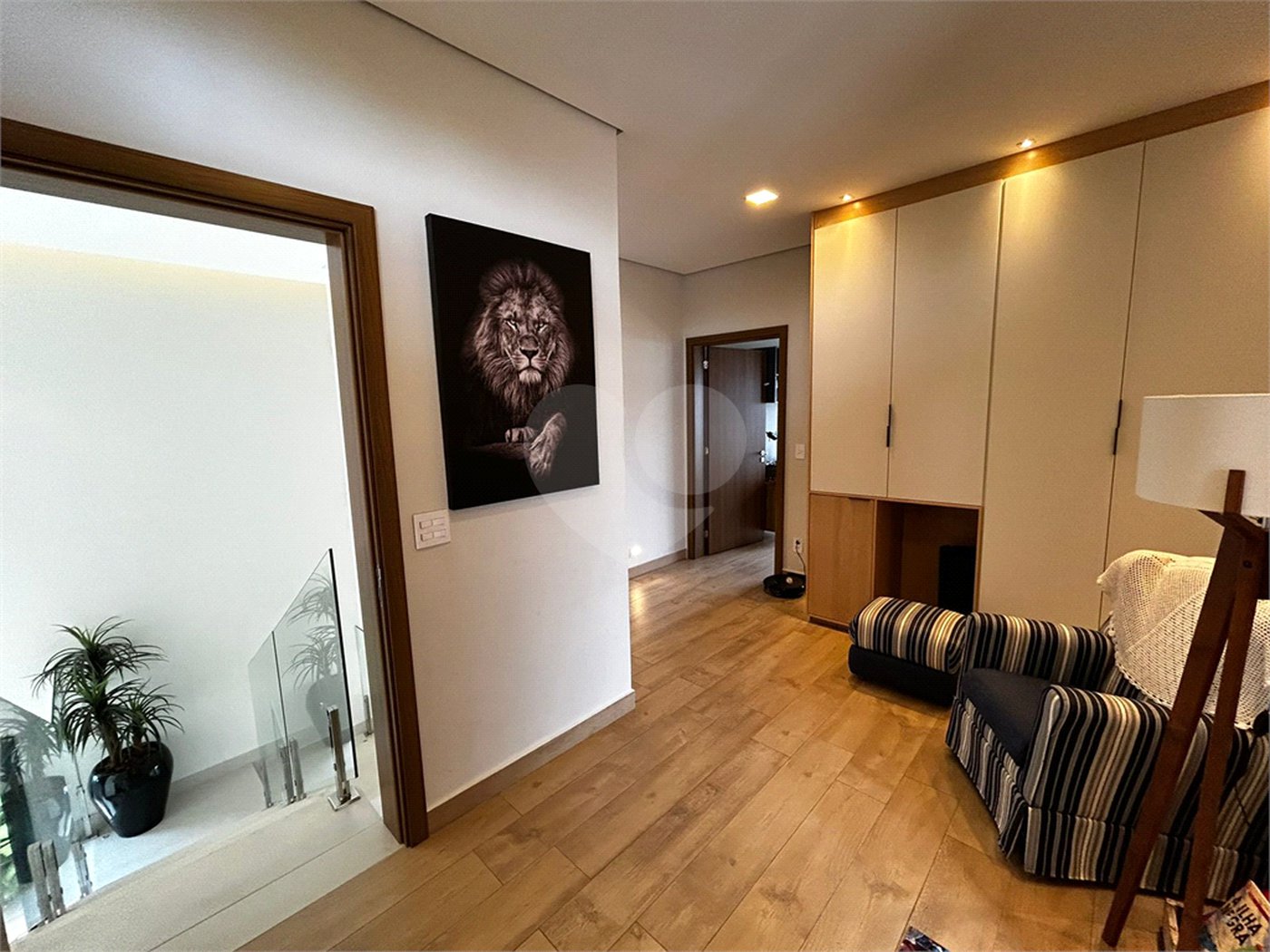Casa de alto padrão para venda no condomínio Damha III.