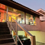 Sobrado 3 dormito´rios sendo 3 sui´tes, uma master com hidromassagem
