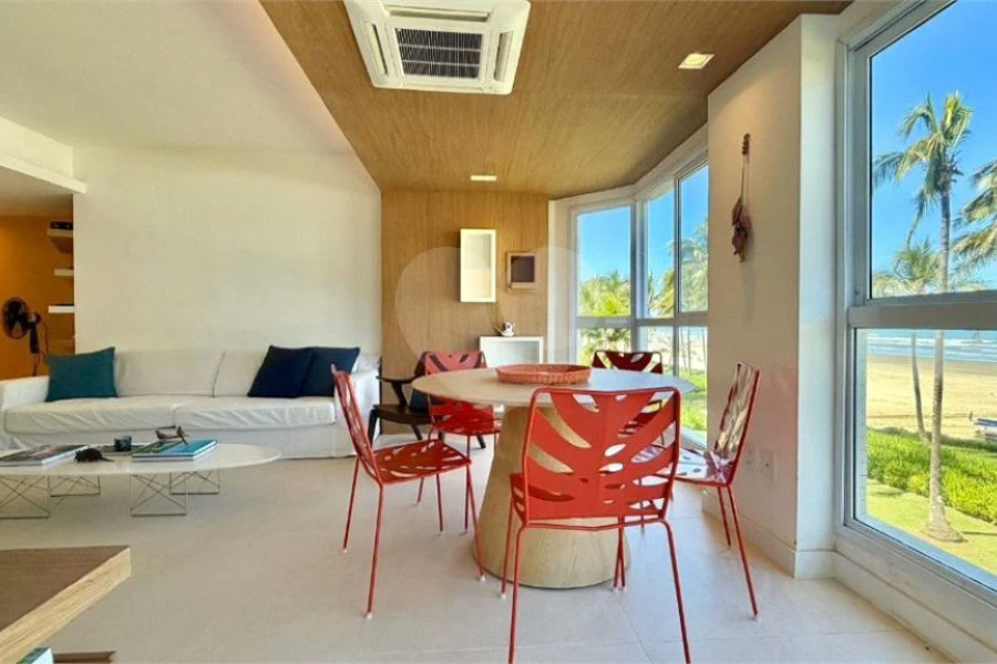 Apartamento à venda com 4 quartos, sendo 2 suítes, em Riviera de São Lourenço, Bertioga, SP