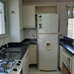 Cobertura de 240m² à venda em Moema - 04 Dorm sendo 02 suítes e 04 vagas.