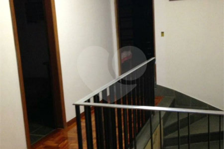 Casa com 400m² , 4 dormitórios , sendo 4 suítes , 4 vagas , à venda no Jabaquara.