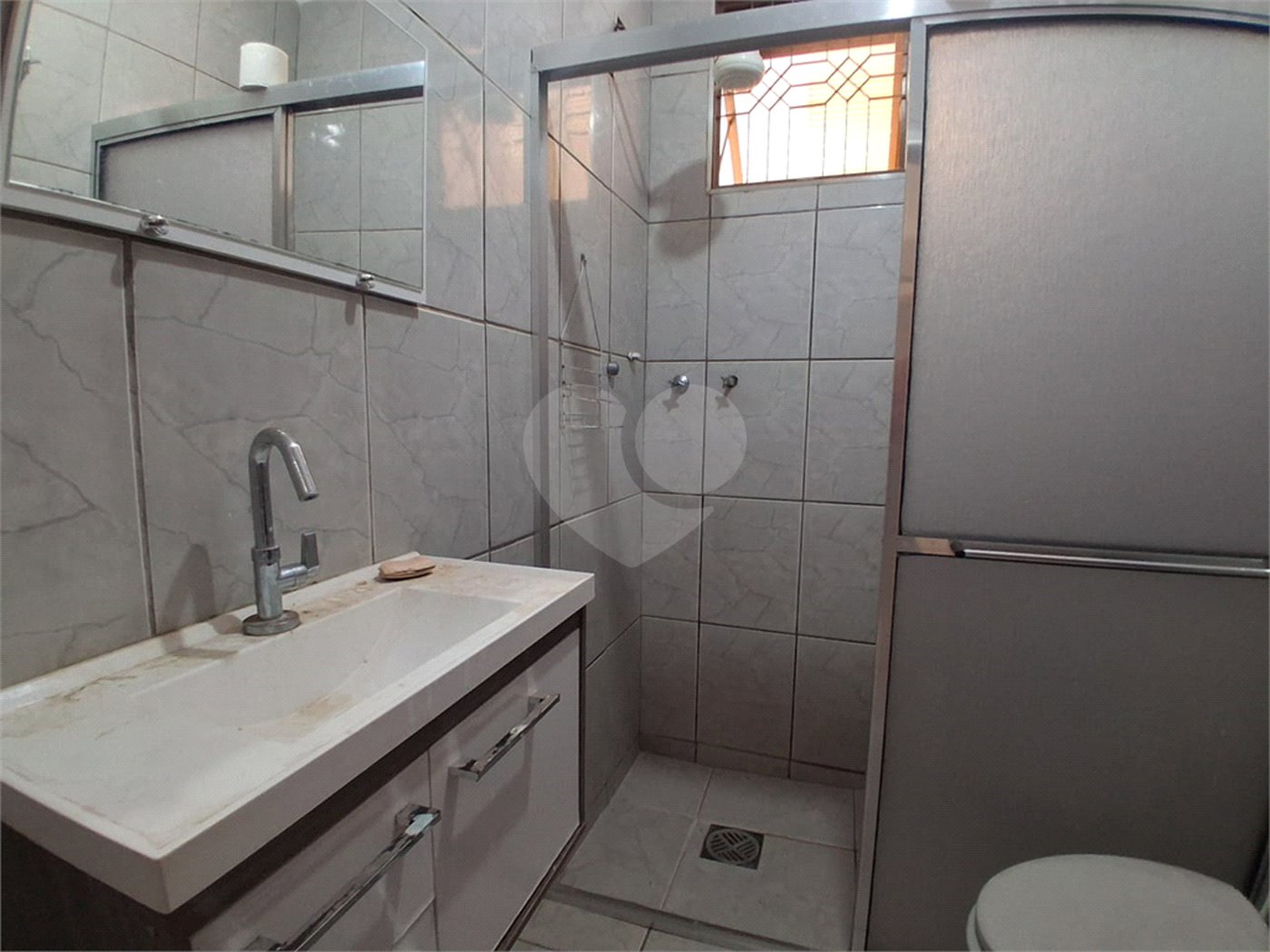 Casa espaçosa na Vila Costa do Sol em São Carlos – excelente para moradia, comércio ou investimento!