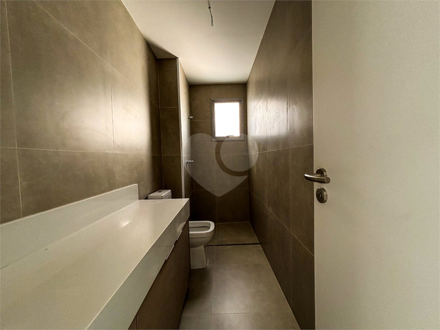 Apartamento à venda com 3 quartos, sendo 1 suíte,  em Jardim Marajoara, São Paulo, SP