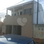 Imóvel para venda sendo 03 casas independentes na Vila Celina.