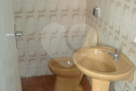 Casa térrea com 2 dorm. na Saúde