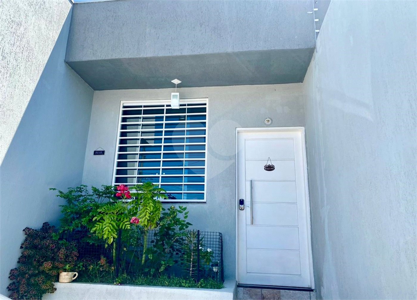 Casa Térrea à Venda com 3 dormitórios em Atibaia/SP