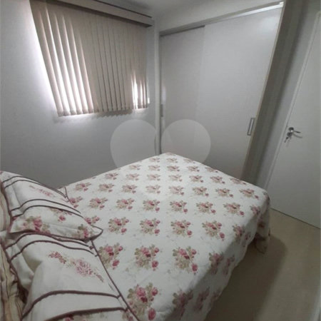 Apartamento com 2 dormitórios Mont Royal